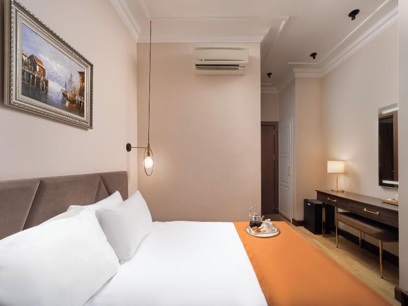 Recital Park Hotel image