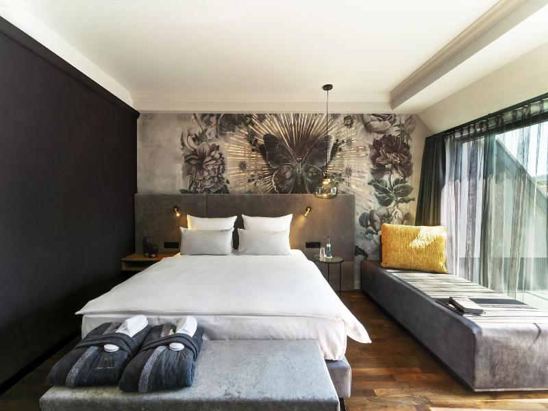Hotel Kaiserhof Ravensburg image