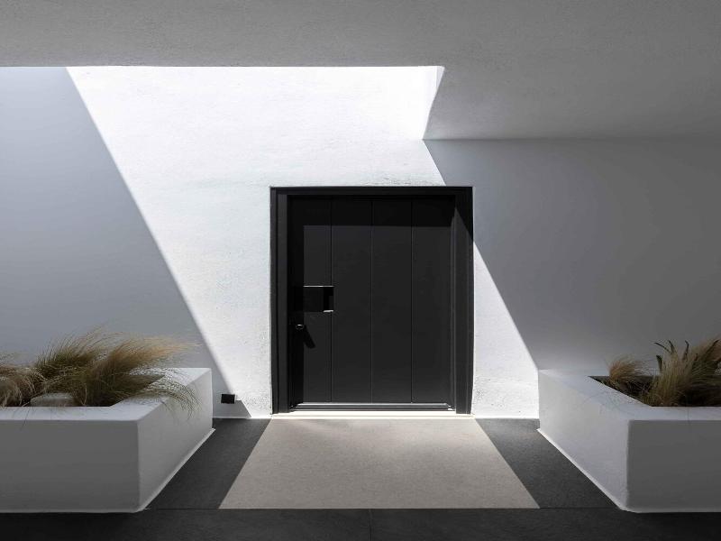 Cubic Mykonos Seafront Design Suites image