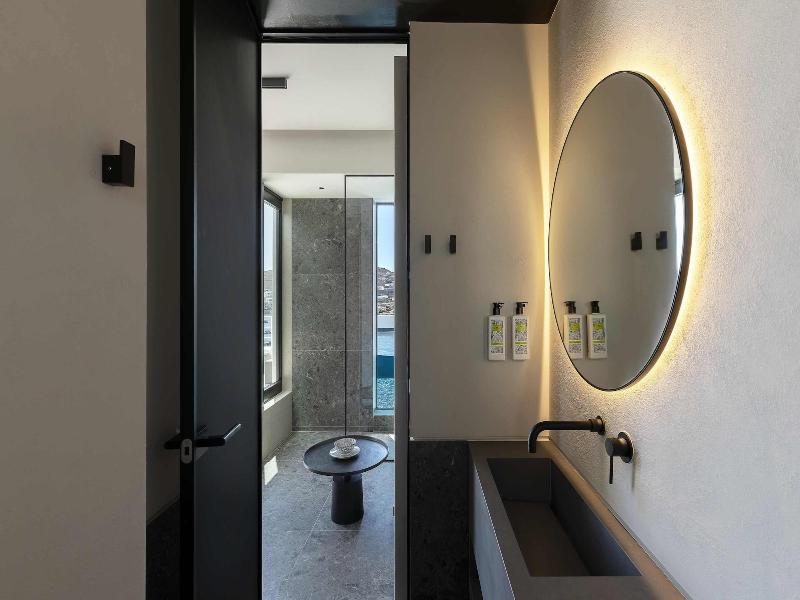Cubic Mykonos Seafront Design Suites image