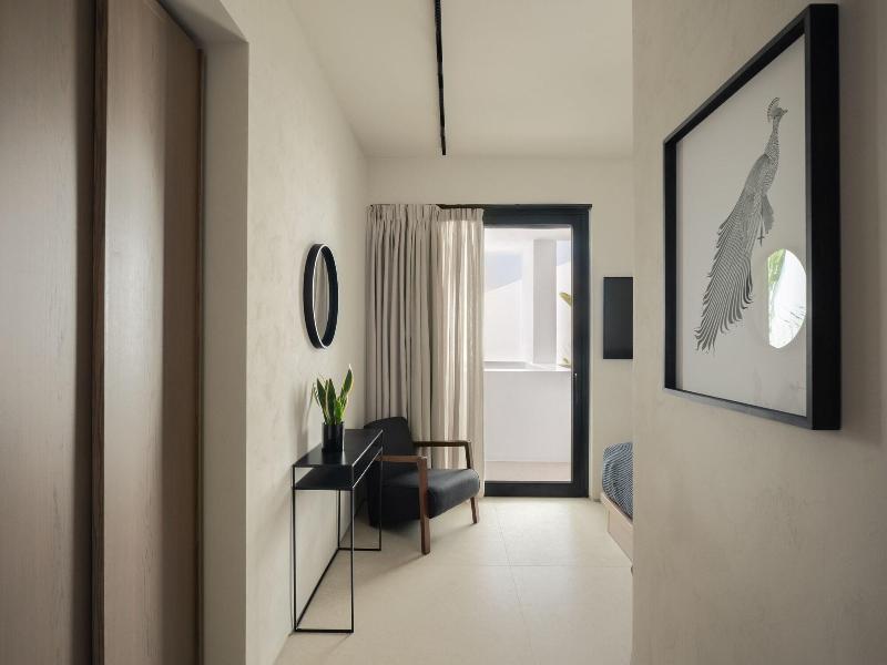 Cubic Mykonos Seafront Design Suites image