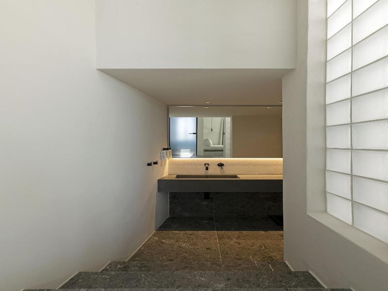 Cubic Mykonos Seafront Design Suites image