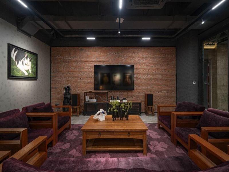 Shanghai T Plus Hotel Residence image