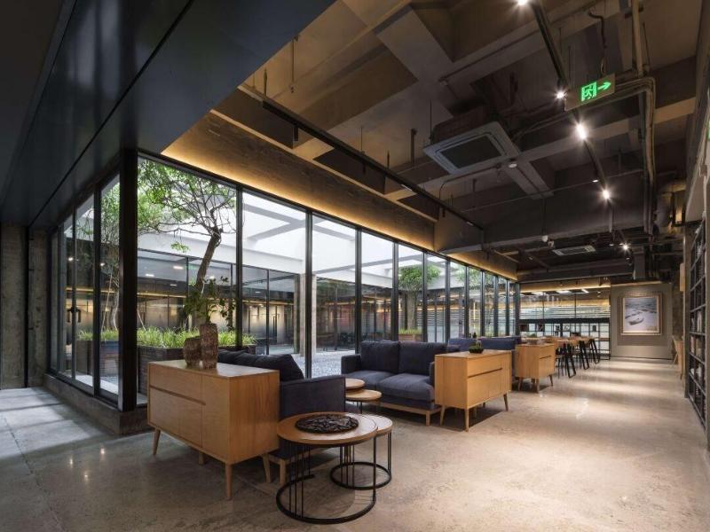 Shanghai T Plus Hotel Residence image
