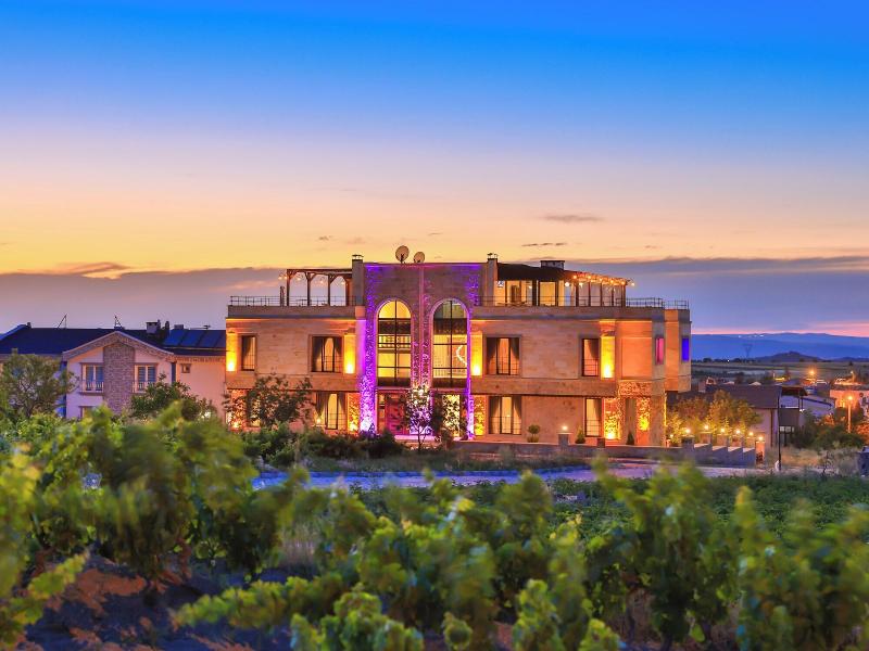 Noble Crown Stone House Cappadocia