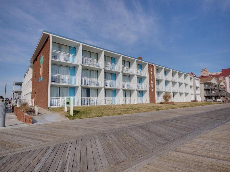 Sahara Motel image