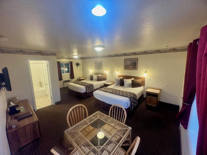 Ocean Breeze Motel image