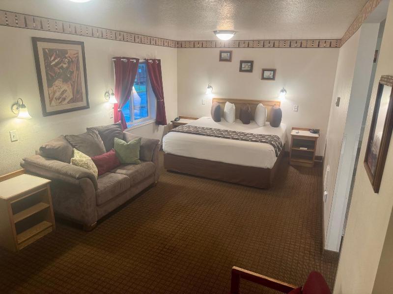 Ocean Breeze Motel image