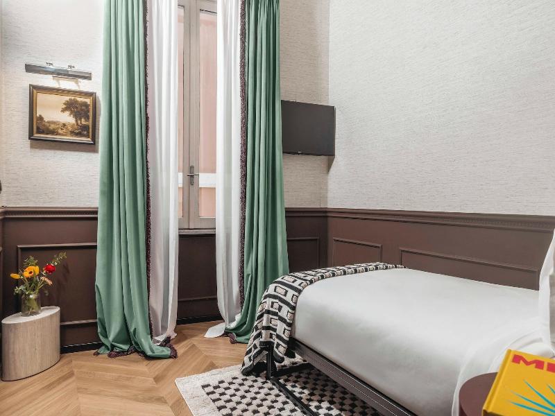 The Couper Colonna image