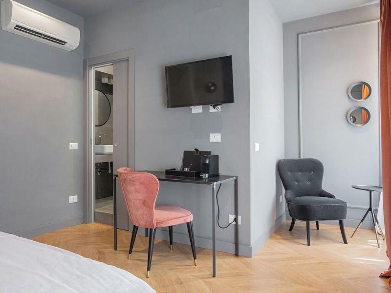 The Couper Colonna image