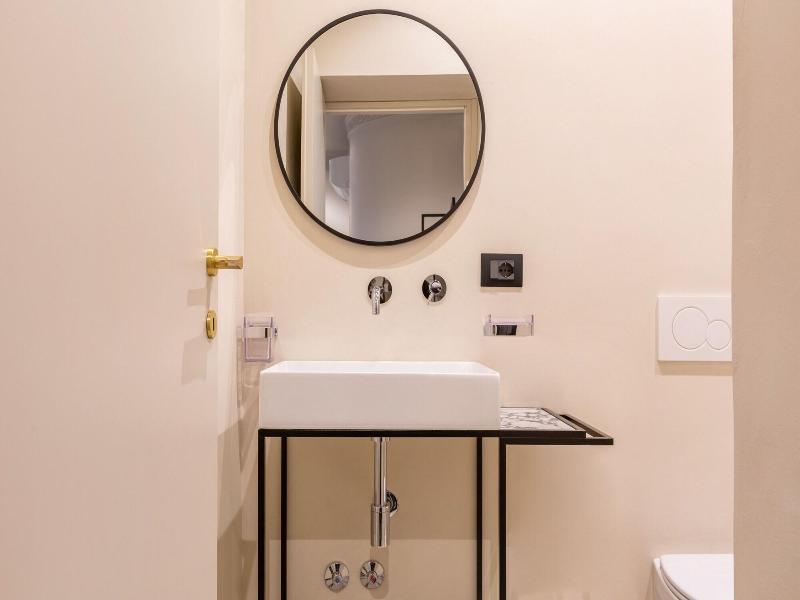 The Couper Colonna image