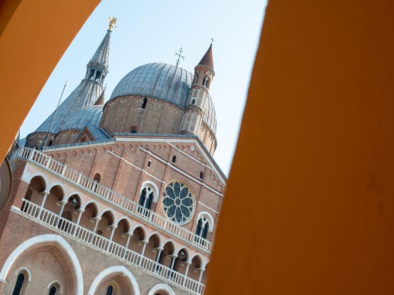 Padova Suites C20 image
