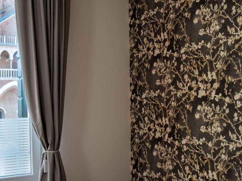 Padova Suites C20 image