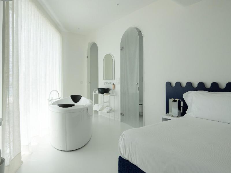 Calea Boutique Hotel image