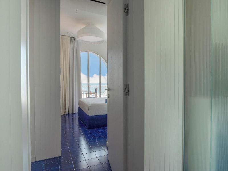 Calea Boutique Hotel image