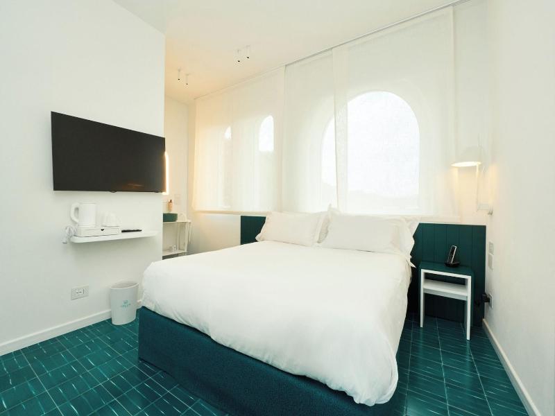 Calea Boutique Hotel image