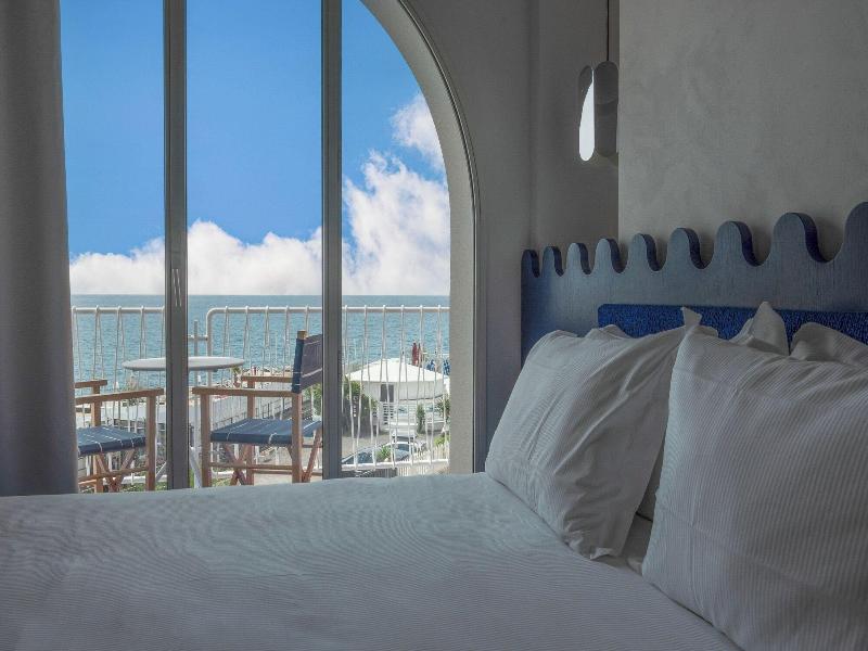Calea Boutique Hotel image