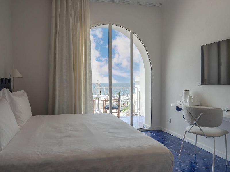 Calea Boutique Hotel image