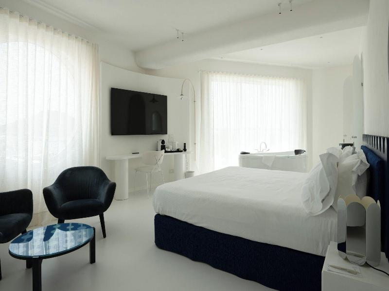 Calea Boutique Hotel image