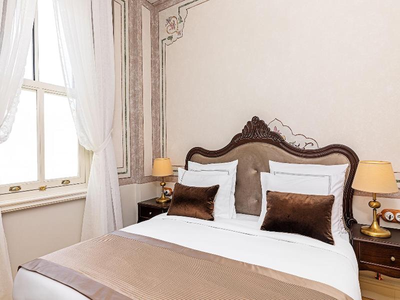 Meroddi Barnathan Hotel image