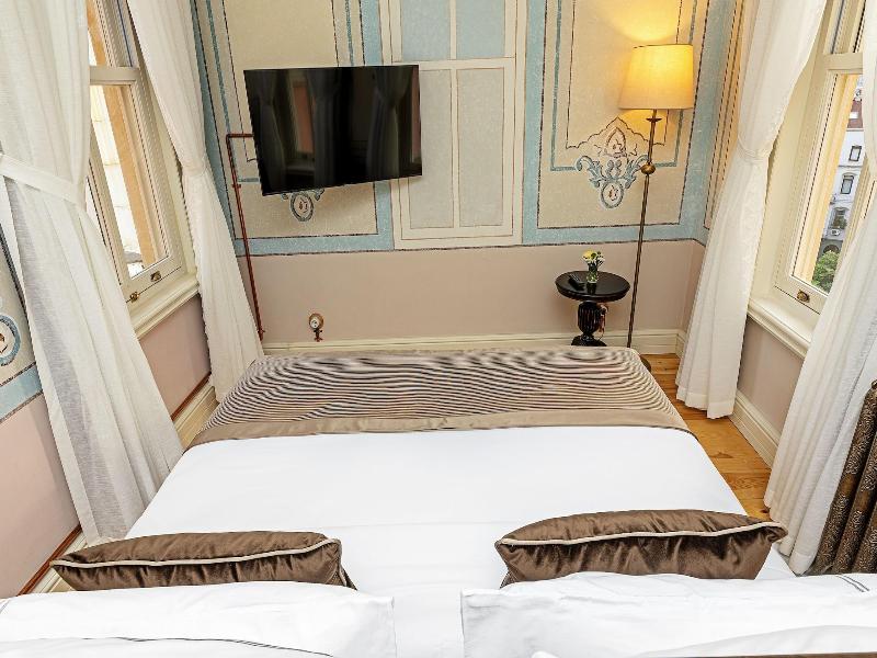 Meroddi Barnathan Hotel image