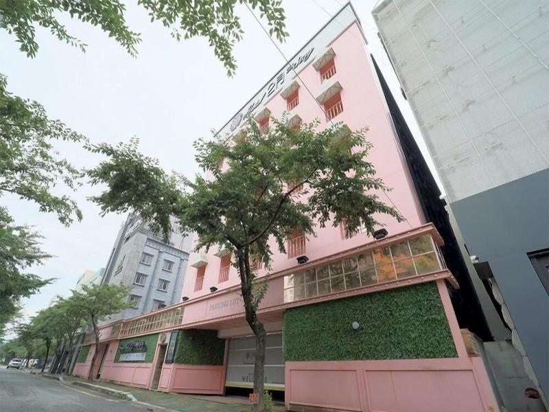 February Hotel The Stay Gangseo Main Building image