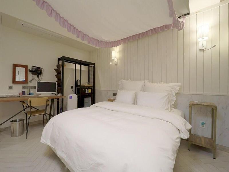 February Hotel The Stay Gangseo Main Building image