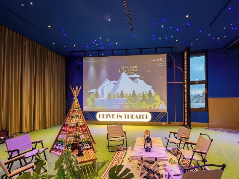 Roaders Plus Hotel Taipei Station image