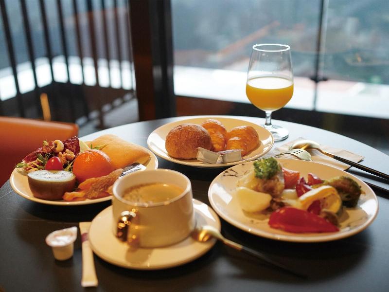 Roaders Plus Hotel Taipei Station image