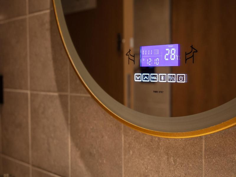 Roaders Plus Hotel Taipei Station image