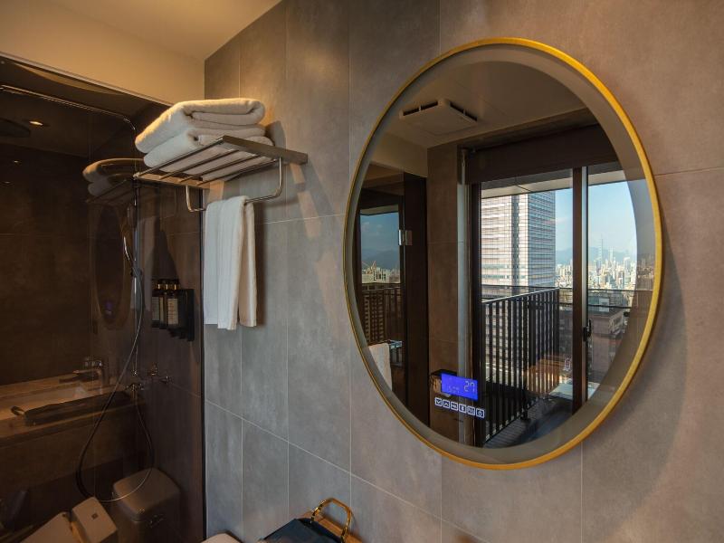 Roaders Plus Hotel Taipei Station image
