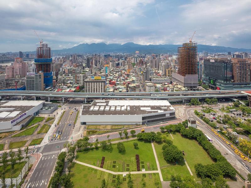 Roaders Plus Hotel Taipei Station image