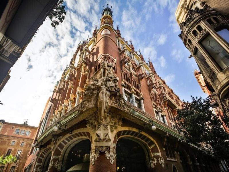 Fontanella By Bcn Urban Rooms image