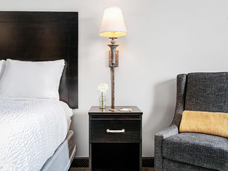 Hotel One75 — photo 3