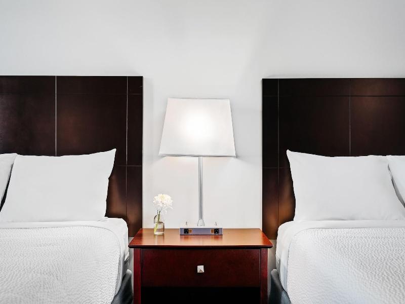 Hotel One75 — photo 2