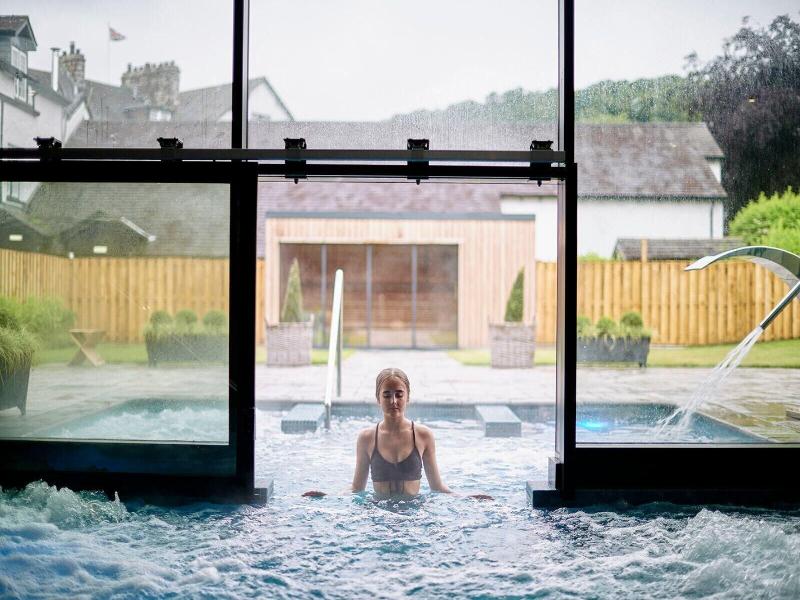 The Swan Hotel And Spa image