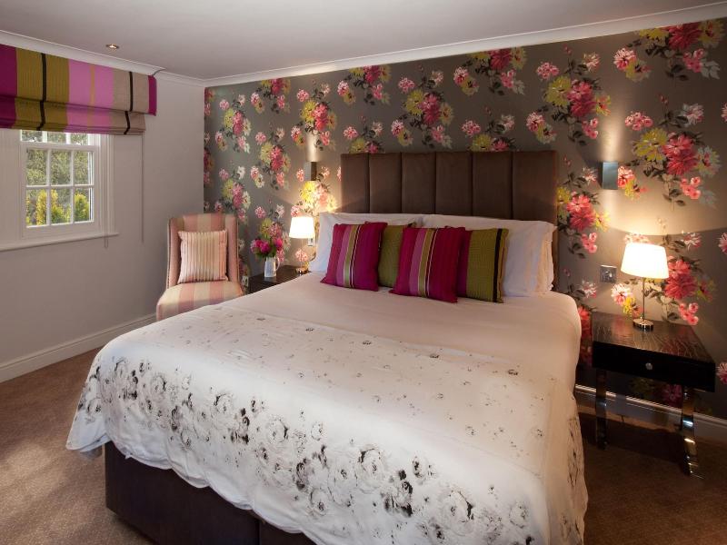 The Swan Hotel And Spa image