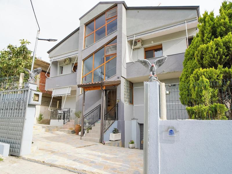 Kalpazo Kaja Vila Garden image