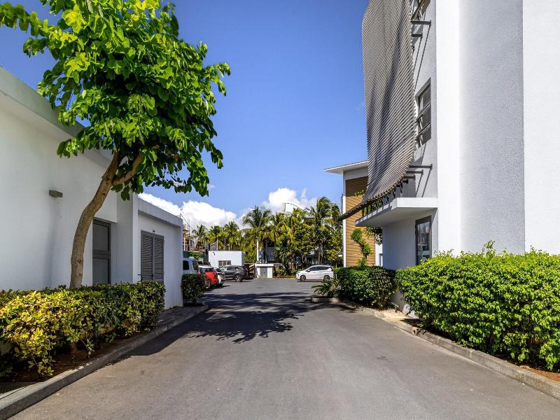 Cap Ouest By Horizon Holidays image