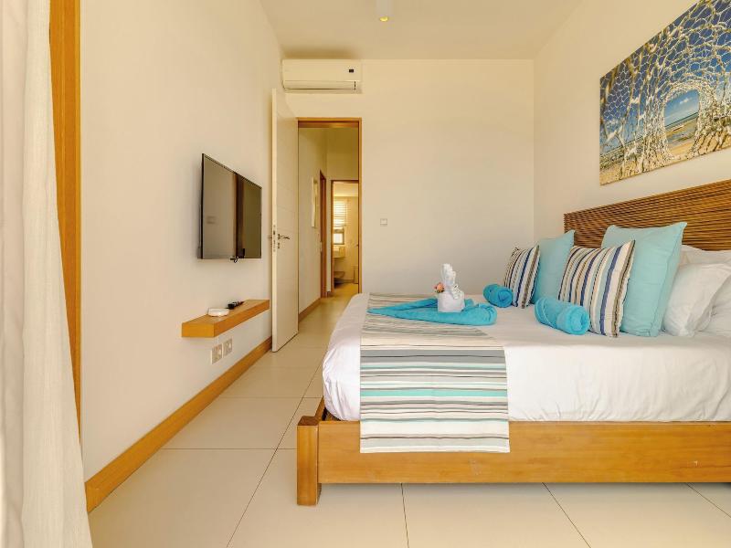 Cap Ouest By Horizon Holidays image