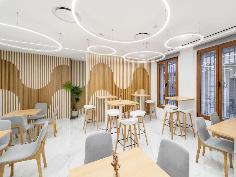 Odyssey Rooms image
