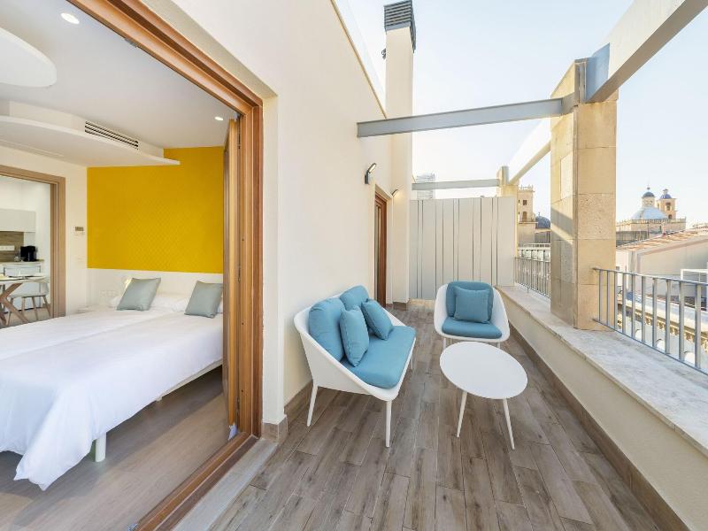 Odyssey Rooms image