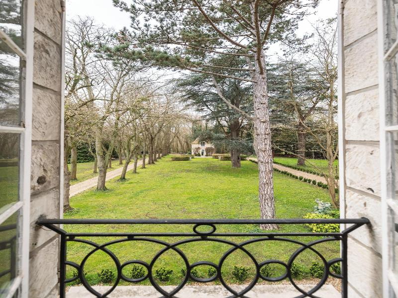 Domaine Du Chesney image