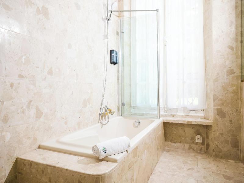 Domaine Du Chesney image