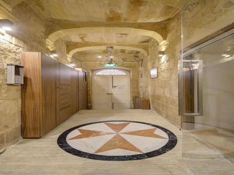 Tritoni Harbour Suites image