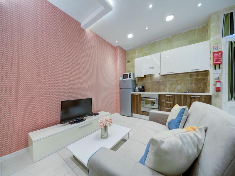 Tritoni Harbour Suites image