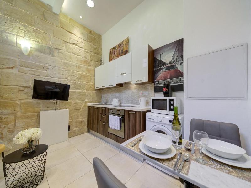 Tritoni Harbour Suites image