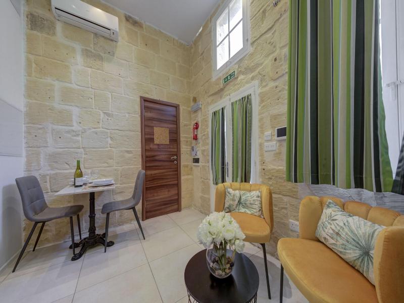 Tritoni Harbour Suites image