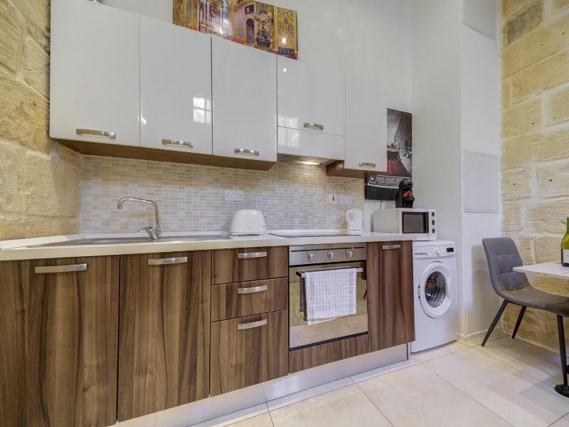 Tritoni Harbour Suites image