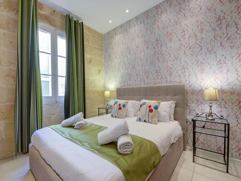Tritoni Harbour Suites image